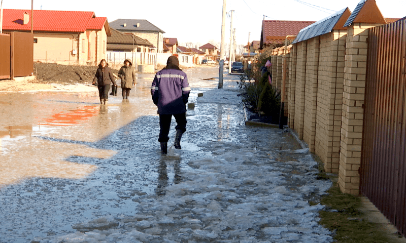 Жители пригородных районов Краснодара пожаловались на подтопления после дождей