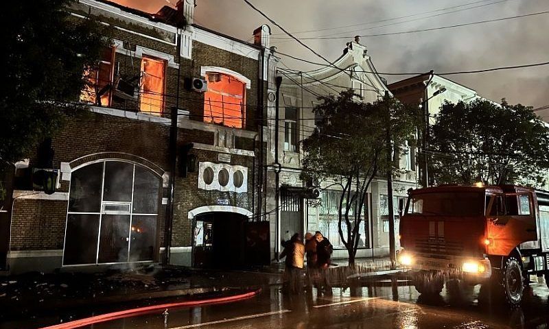 Более 4 тыс. картин сгорело при пожаре в Национальной картинной галерее Абхазии