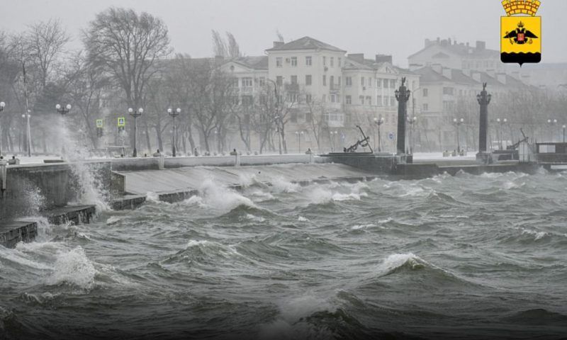 Жителей Черноморского побережья предупредили об ураганном ветре и морозах