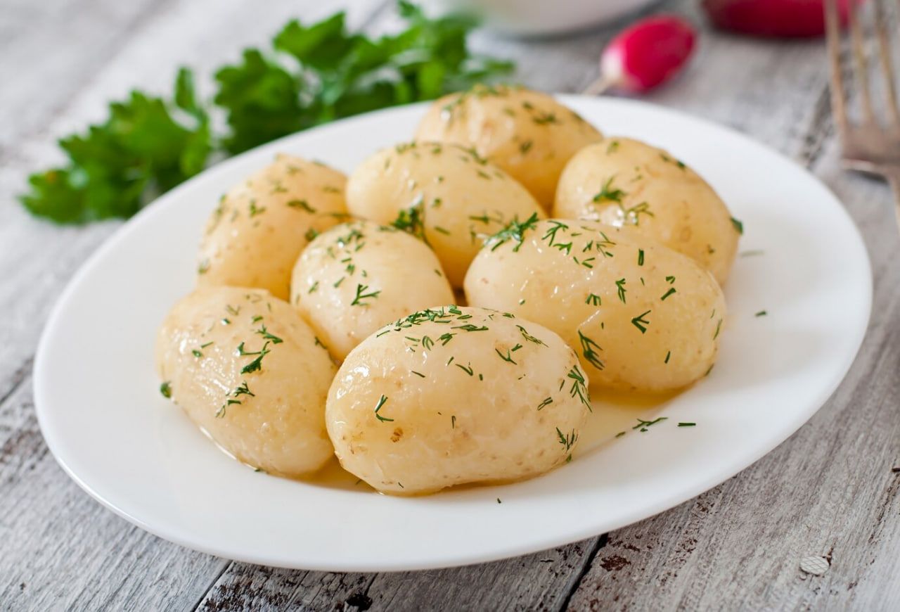Картофельные оладьи из вареного картофеля с укропом