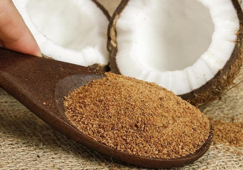 Кокосовый сахар: особенности, чем полезен и кому нельзя