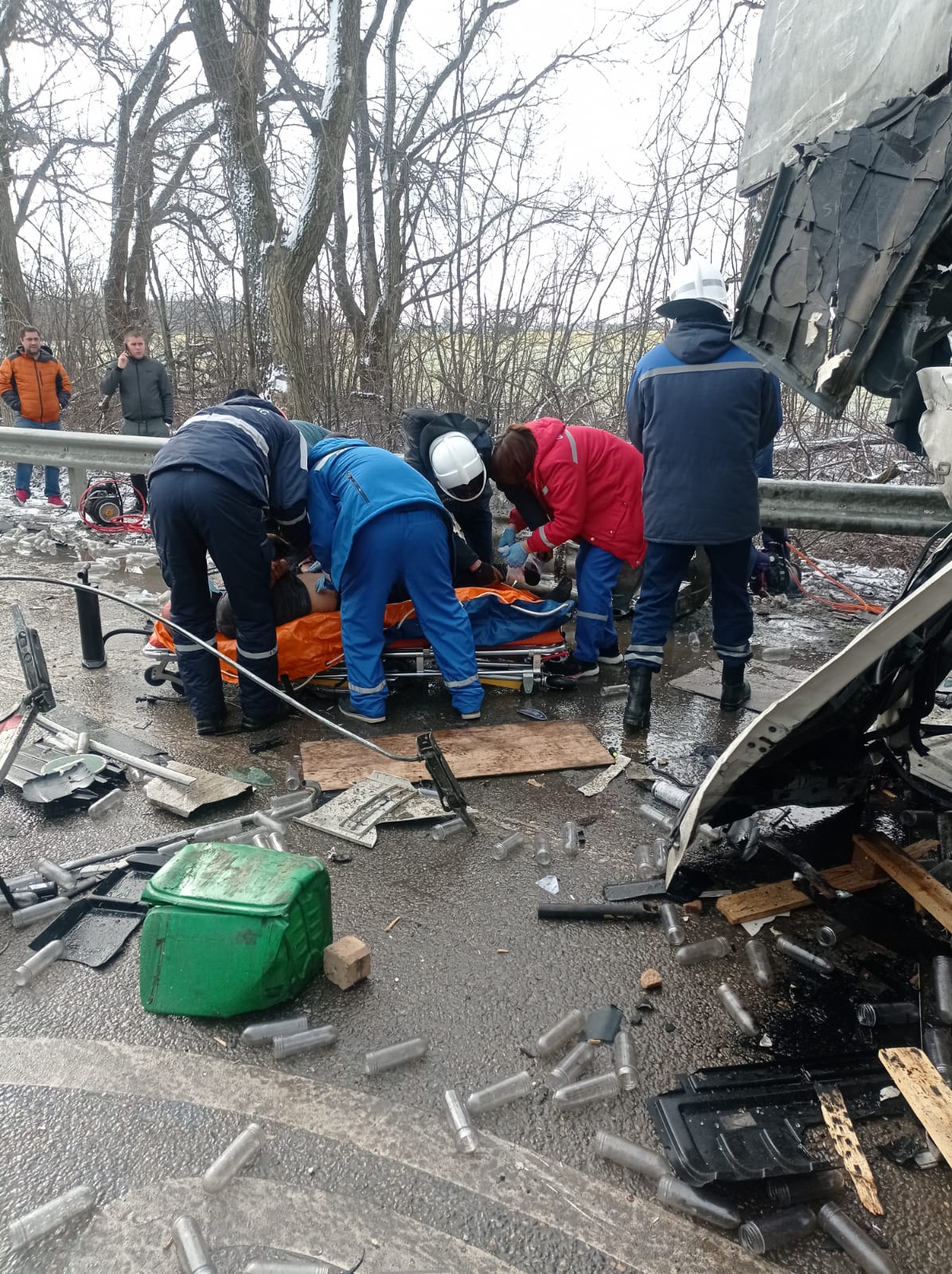 Три грузовика столкнулись в Тихорецком районе, водителя зажало в салоне -  30 января, 2024 Все новости, Происшествия «Кубань 24»