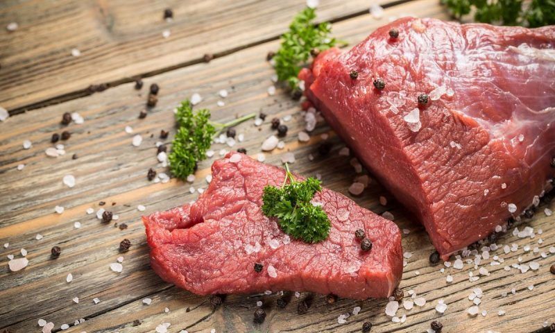 Пять причин, почему не стоит полностью отказываться от красного мяса