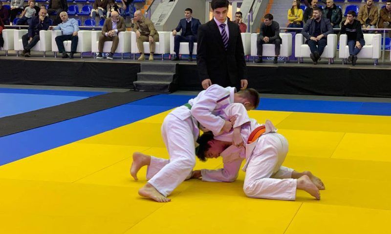 Посвященный Дню защитника Отечества турнир по дзюдо и самбо провели в Краснодаре