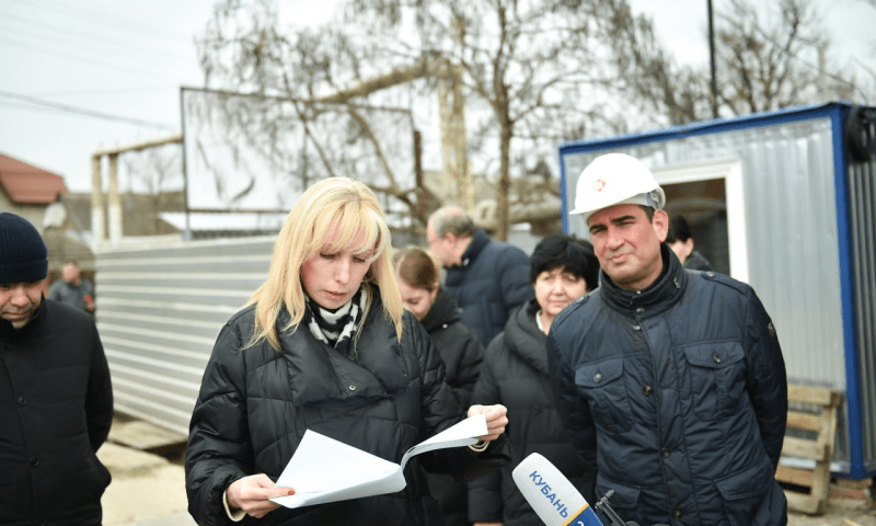 Минькова проверила ход строительства детских поликлиник в пригороде Краснодара