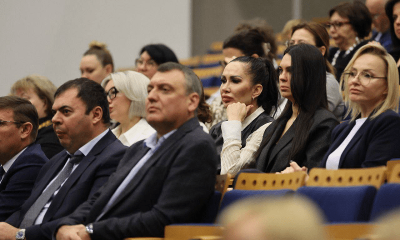 Кондратьев поблагодарил судей Кубани за помощь в борьбе с самостроями
