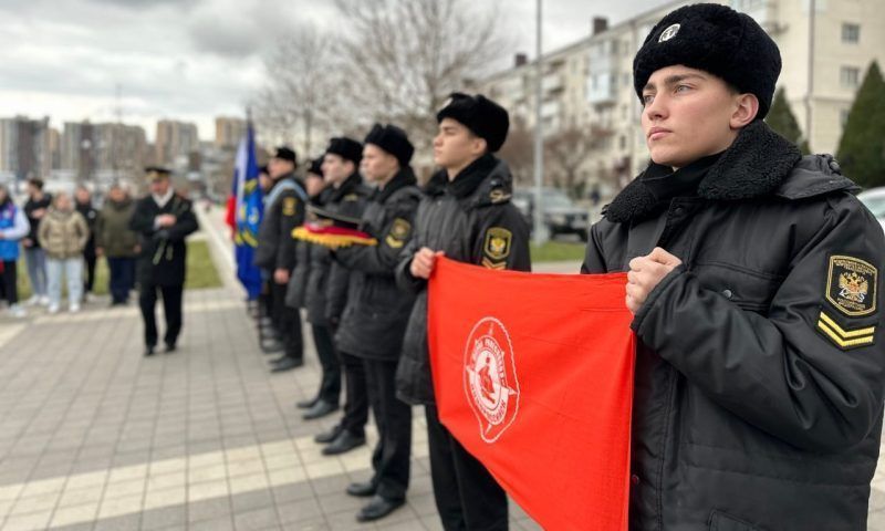Ушаковка в 16 раз организовала мемориальную акцию «Красная гвоздика»