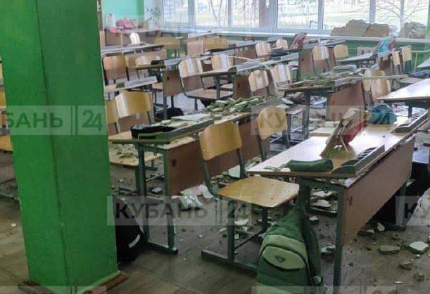 В Адыгее в школе обвалился потолок, пострадал один ребенок