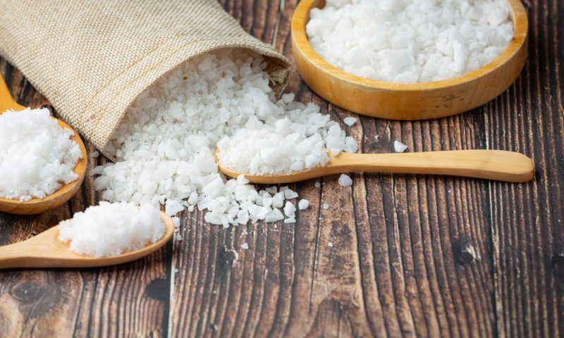 Морская соль: чем полезна и кому нельзя