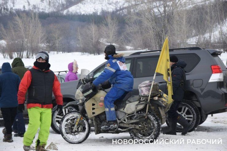 Байкеры из Новороссийска проехали 1,8 тыс. км для участия в гонках на льду