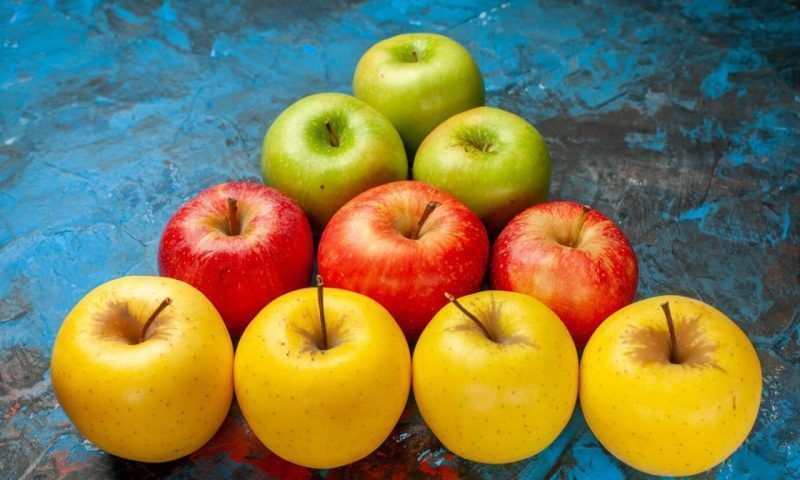 Тайны характера: что о вас говорит любовь к фруктам: банан, яблоки, клубника