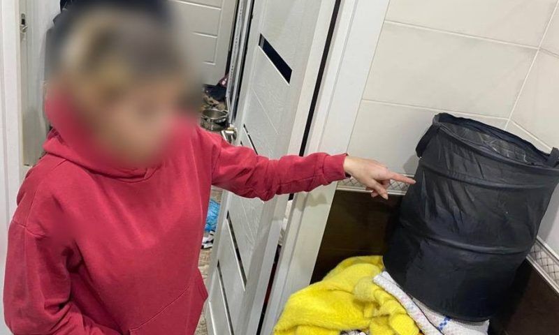 Полицейские нашли мефедрон в грязном белье у домохозяйки в Сочи