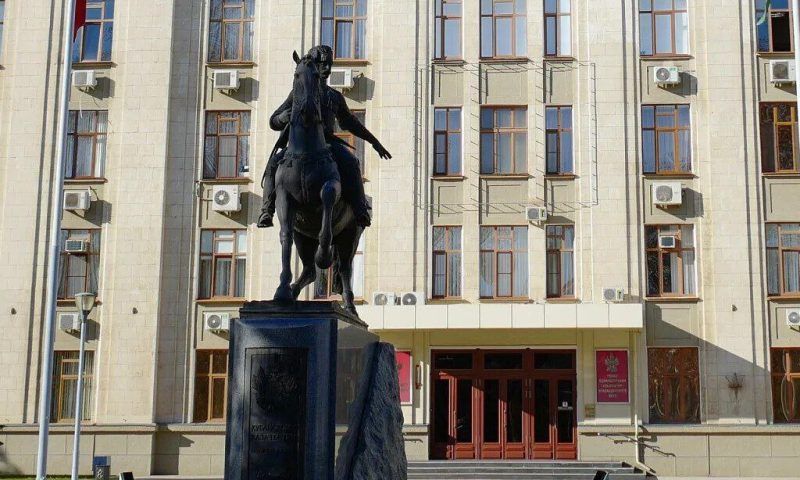 До 500 тыс. рублей увеличили единовременную выплату участникам СВО на Кубани