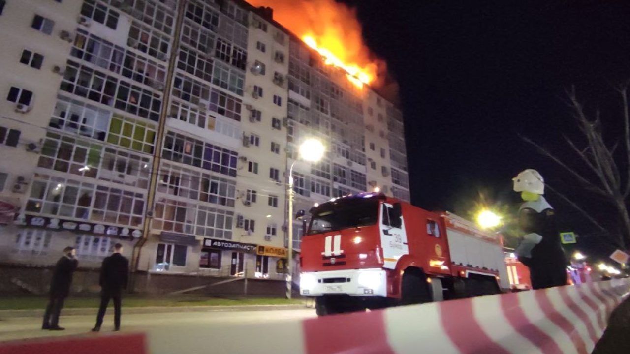 Мэрия Анапы: загоревшийся многоэтажный дом — самострой - 13 февраля, 2024  Все новости, Происшествия «Кубань 24»