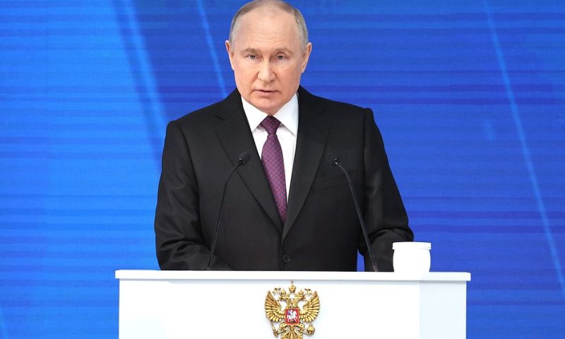 Путин объявил о запуске нового национального проекта — «Семья»