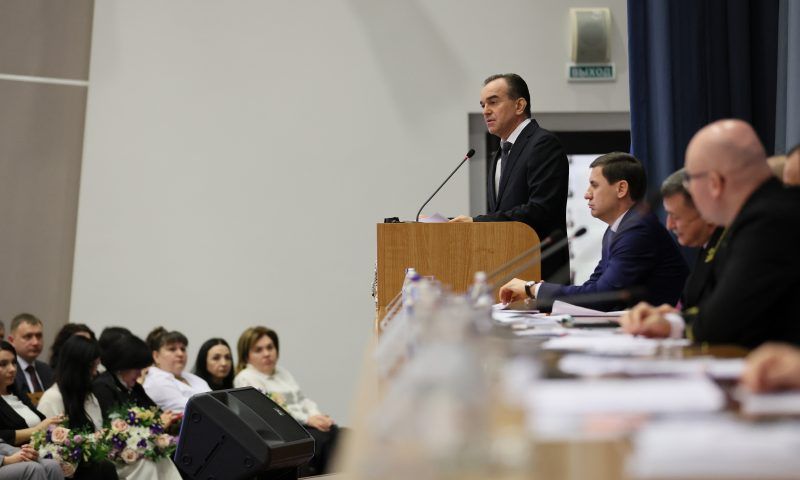 Кондратьев поблагодарил за помощь в борьбе с самостроями судей Кубани | Факты