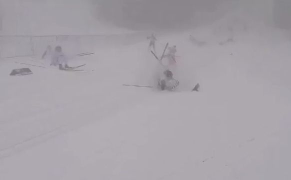 Юные лыжницы на Спартакиаде в Сочи во время массового завала получили переломы