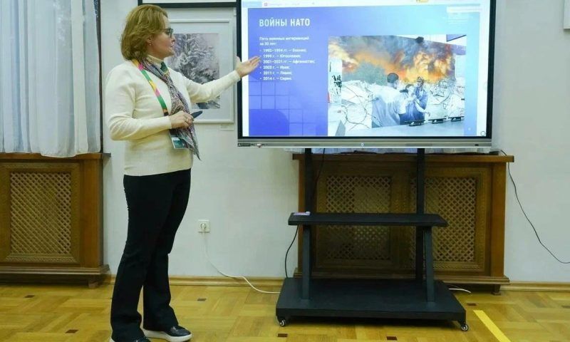 Гендиректор госмузея современной истории провела творческую встречу в Сочи