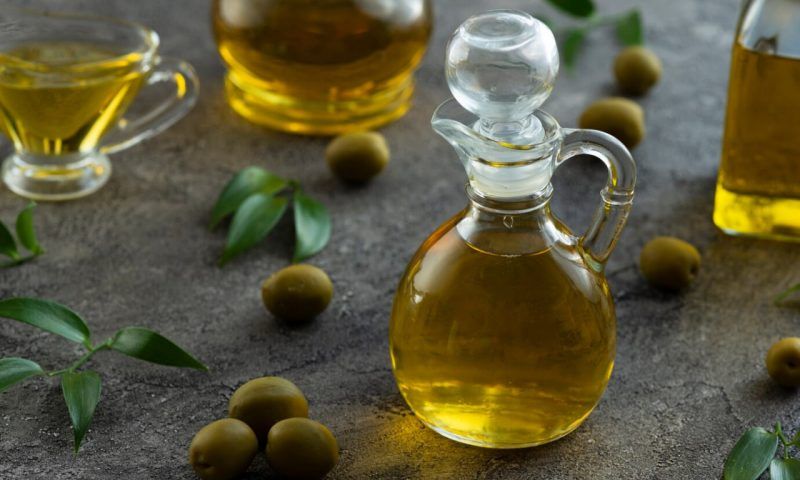 Оливковое масло: чем полезно и кому нельзя