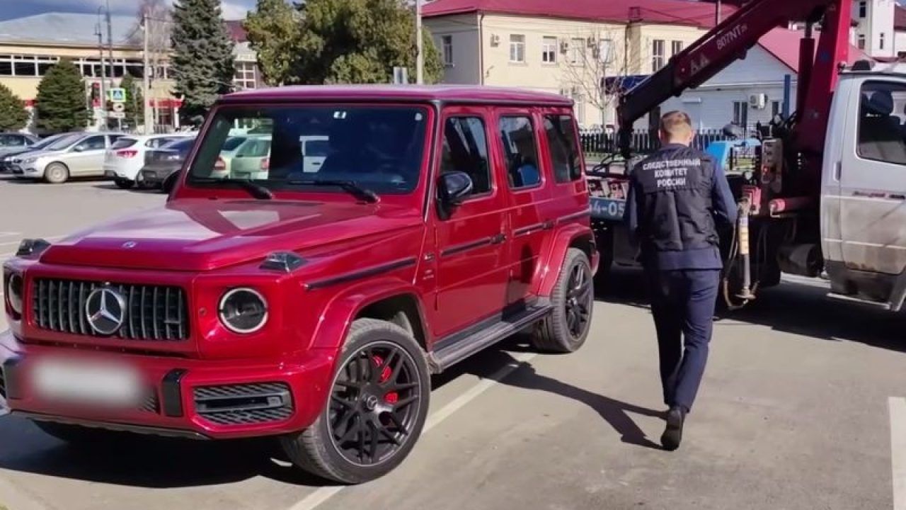 У жителя Кубани изъяли Mercedes Gelandewagen после конфликта со скорой  помощью - 5 апреля, 2024 Все новости, Происшествия «Кубань 24»