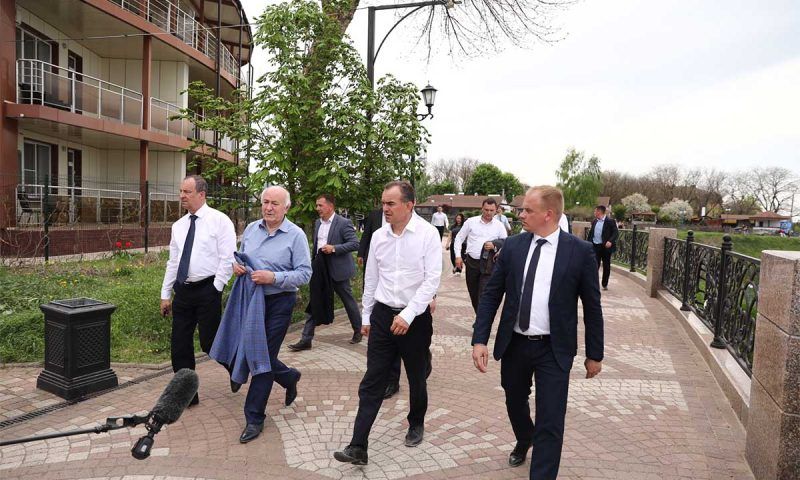 Кондратьев поручил разработать стратегию развития районов Азовского побережья