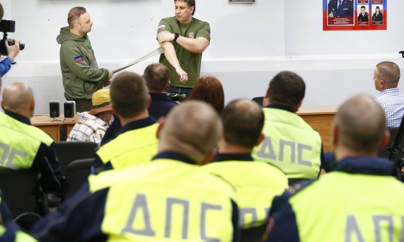 Хирурги провели мастер-класс по тактической медицине для ГИБДД Краснодара