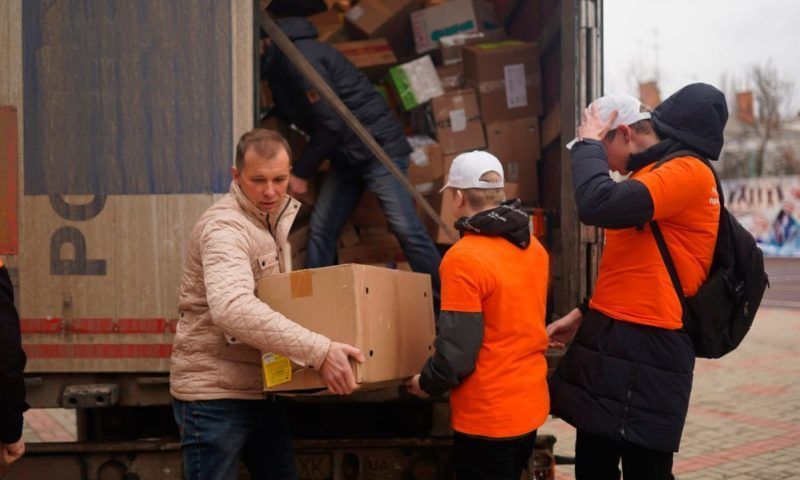 Волонтеры из Краснодара объявили сбор помощи для военных и жителей Донбасса