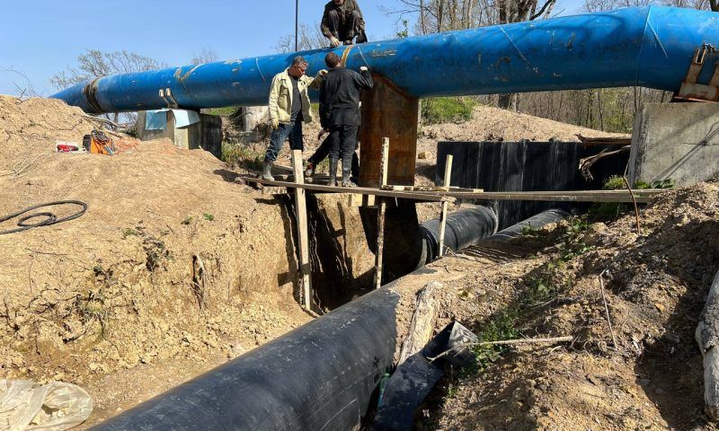 Из-за ремонта водовода без воды остались жители 10 населенных пунктов в Сочи