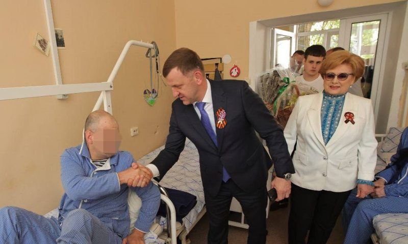 Мэр Краснодара посетил раненых бойцов СВО в госпитале