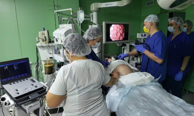 В Краснодаре хирурги впервые провели операцию на пищеводе беременной женщины