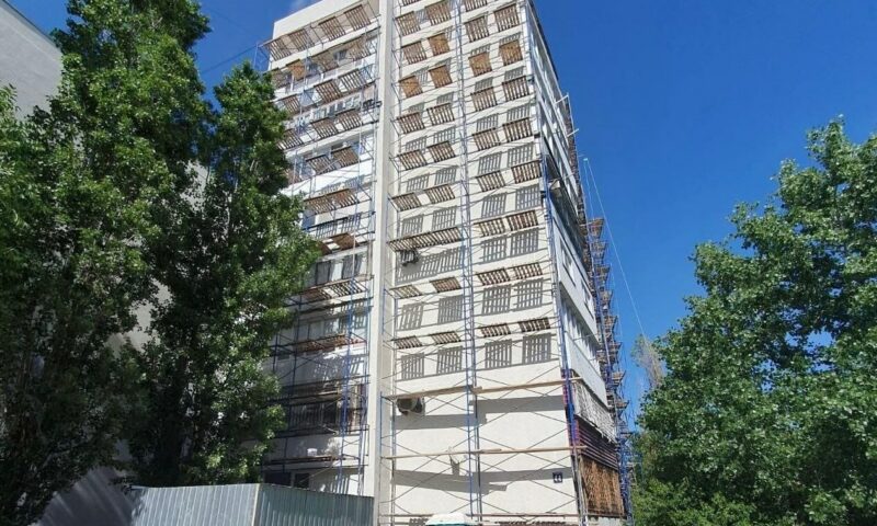 Более 150 многоэтажек отремонтируют на Черноморском побережье Кубани