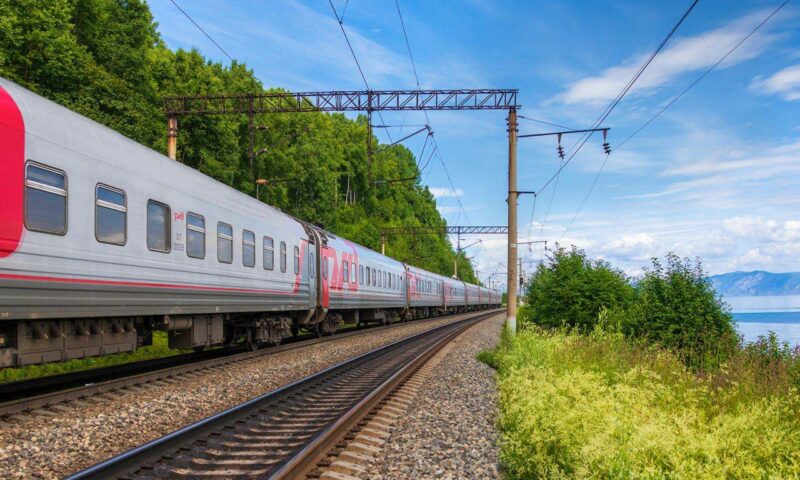 Прямой сезонный поезд между Сочи и Махачкалой запустят с 24 июня