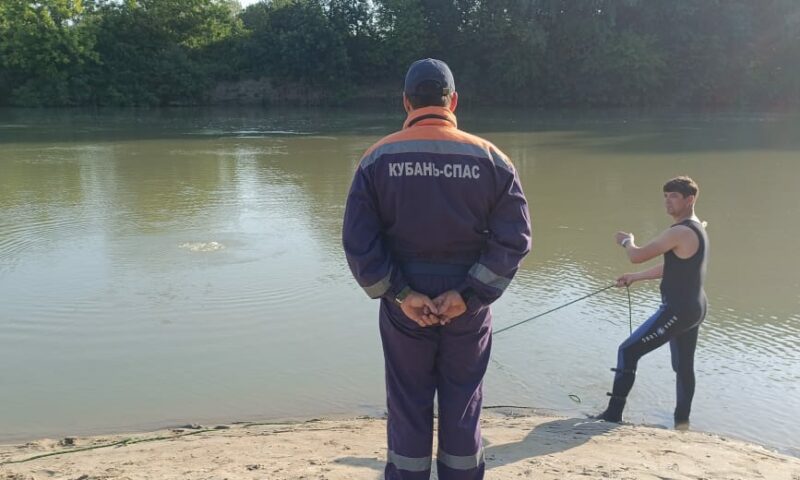 Девочка утонула на глазах у матери в реке Протока в Красноармейском районе