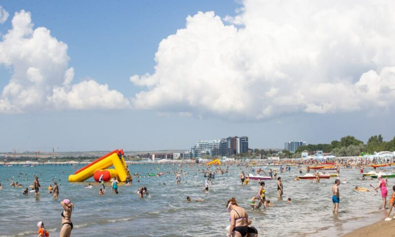 Власти Анапы прокомментировали инцидент с эвакуацией на пляже в Витязево