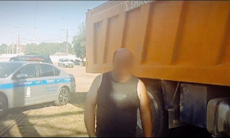 Перевозившего строительные отходы «черного» мусорщика поймали в Краснодаре