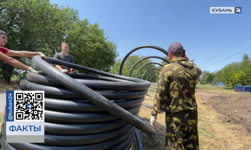 В двух поселках Ленинградского района полностью меняют водопровод