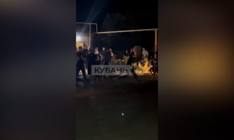 Трое местных жителей пострадали в жестоком побоище в станице Крыловской