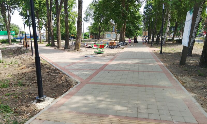 Сквер в станице Воронежской благоустроят к осени