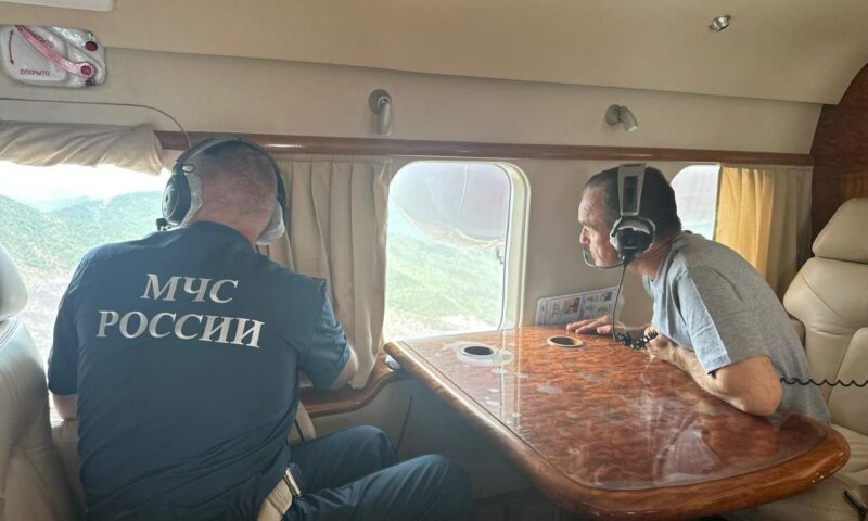 Губернатор Кубани вылетел на место лесного пожара в Новороссийск