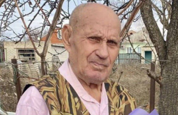 Кондратьев поздравил с вековым юбилеем ветерана из Кореновского района