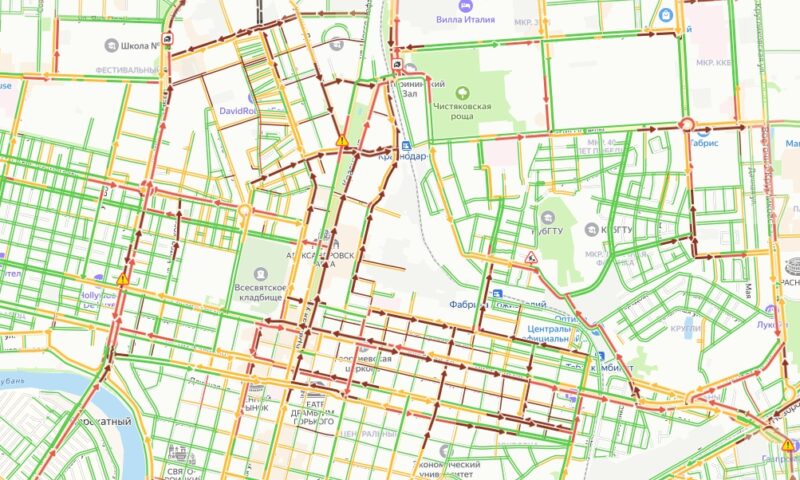 Десятибалльные пробки сковали центр Краснодара вечером 30 сентября