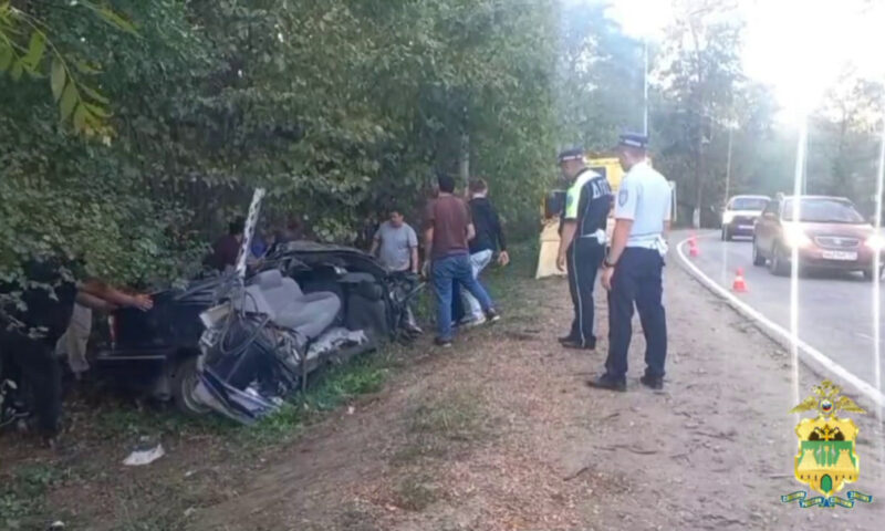 Двое школьников погибли в жестком ДТП в Краснодарском крае