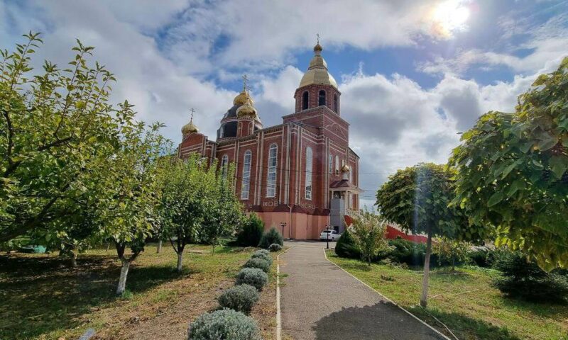 Мэр Краснодара поздравил жителей Пашковки с 230-летием станицы