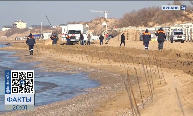 Около 3,5 тыс. тонн песка очистят от мазута в Крымском районе. «Факты»