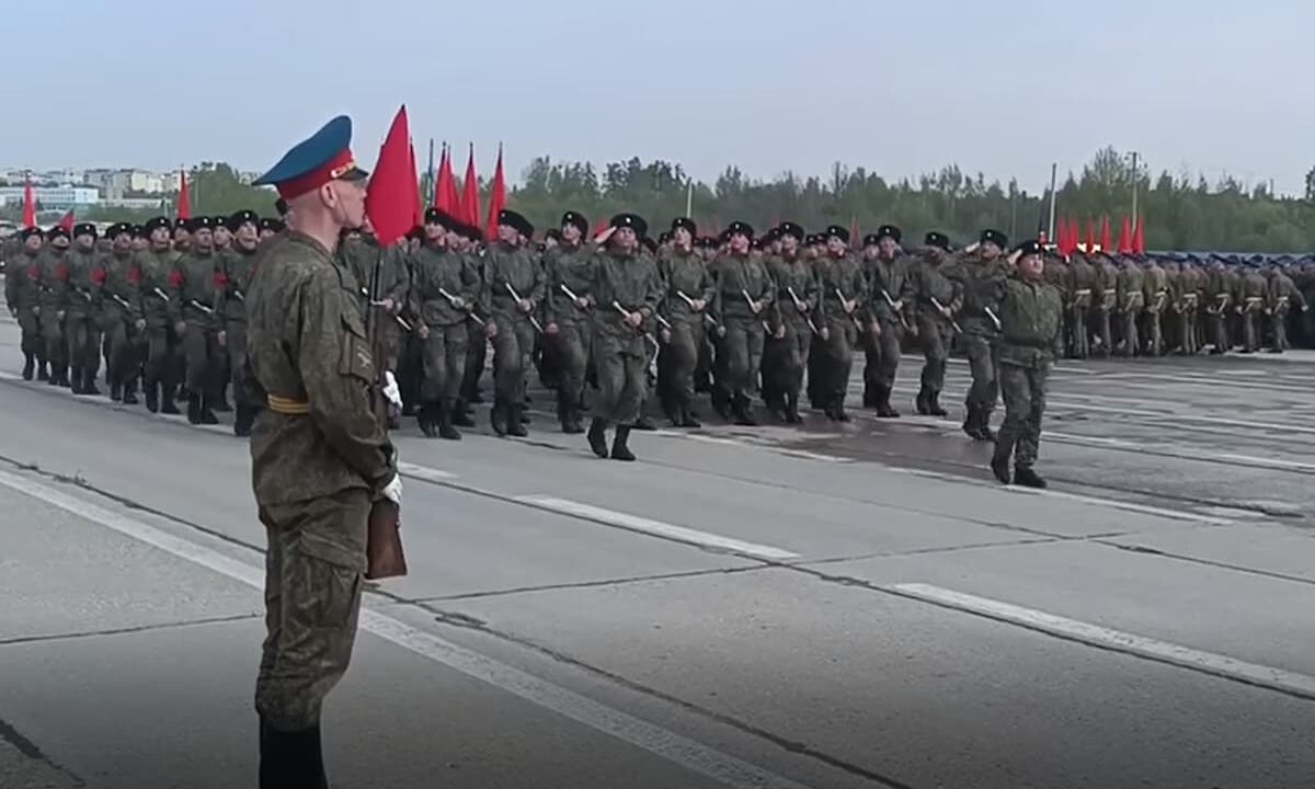 Кубанские казаки приняли участие в тренировке парада Победы в Москве