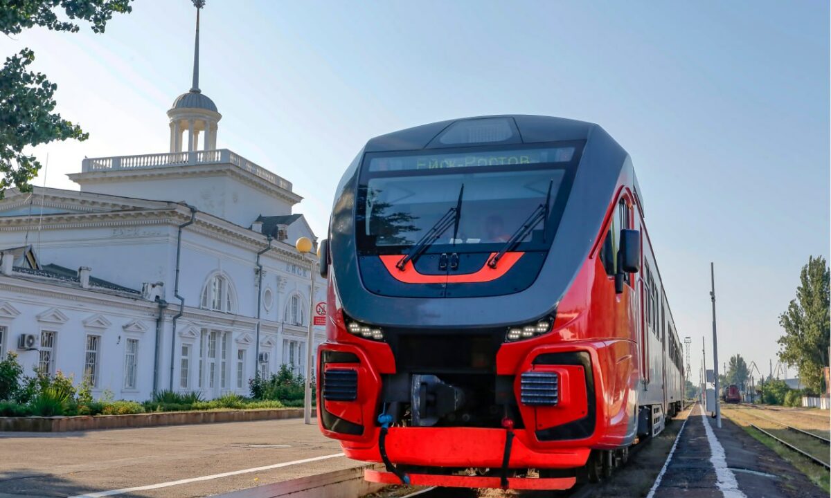 Сезонный пригородный поезд Ростов — Ейск запустят с 12 июня