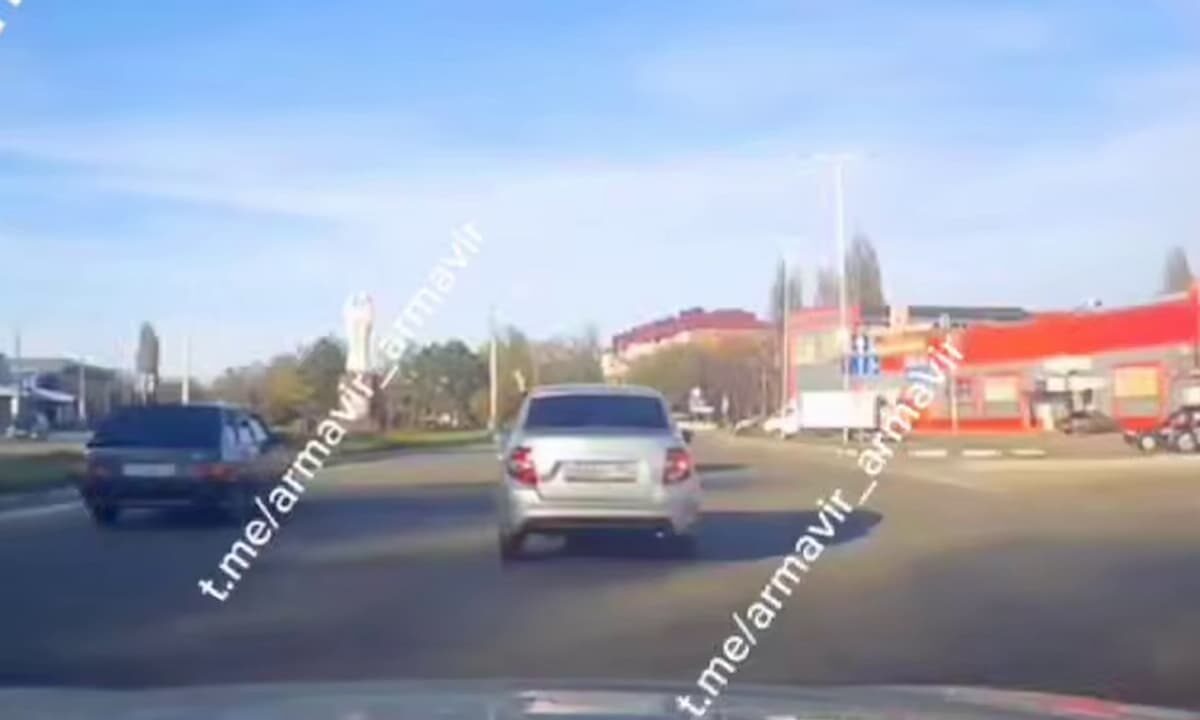 В Армавире водитель ВАЗ открыл стрельбу из пистолета, отмечая свадьбу сестры