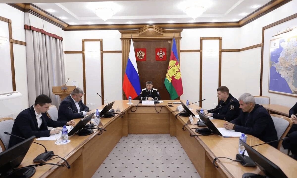 Более 200 казаков будут охранять набережные курортов Кубани в летнем сезоне
