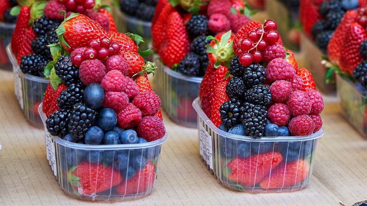 7 продуктов, которые стоит убрать из рациона, если болит желудок