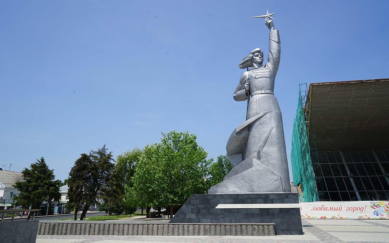 Реконструкцию скульптуры «Аврора» завершили в Краснодаре